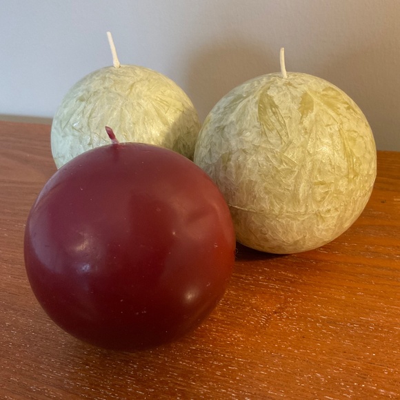 **Free with Purchase** Candles - Rustic Ball Candles - Set of 3 - Picture 3 of 12